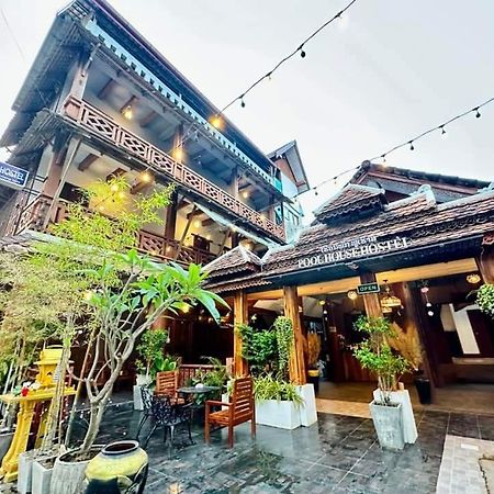 Vangvieng Pool House Hotel Ванг-Виенг Экстерьер фото