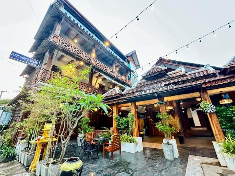 Vangvieng Pool House Hotel Ванг-Виенг Экстерьер фото