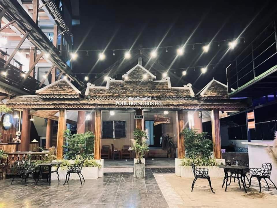 Vangvieng Pool House Hotel Ванг-Виенг Экстерьер фото
