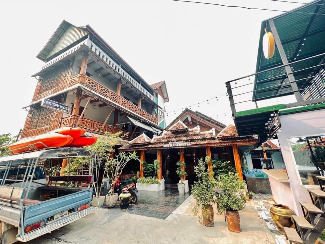 Vangvieng Pool House Hotel Ванг-Виенг Экстерьер фото